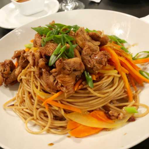 Bowl-Blessed Beef Lo&nbsp;Mein
